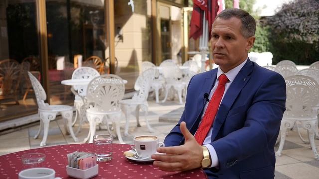 Coffee Break – интервью «без галстуков» 1 часть смотреть онлайн