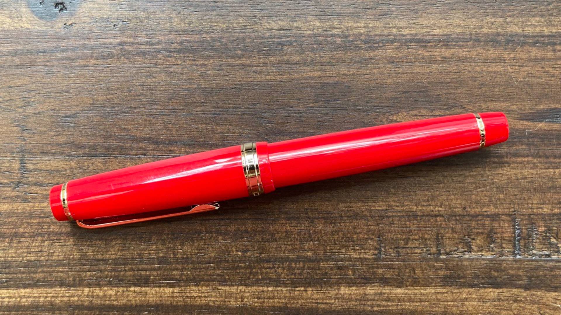 Перьевая ручка Jinhao 82 смотреть онлайн