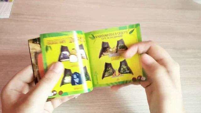Распаковка игрушек. Vitada Giungla Mini world. смотреть онлайн