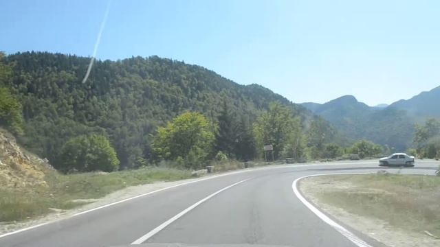 Румунія, серпантин у горах смотреть онлайн