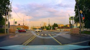 Проезд перекрёстка на красный свет. Нарушение пдд.