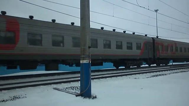Электровоз ЧС7-249 с поездом №148Ж Астрахань — Нижневартовск смотреть онлайн