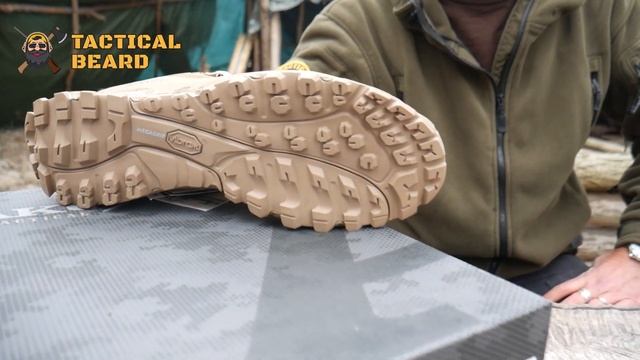 Stivali AKU Tactical Selvatica vs AKU Pilgrim Combat! смотреть онлайн