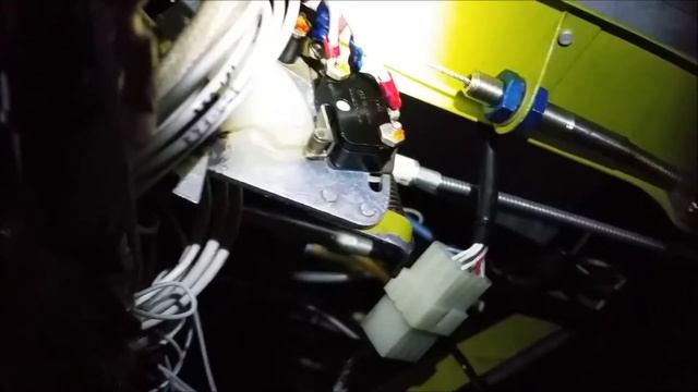 Cessna Flap Switch смотреть онлайн