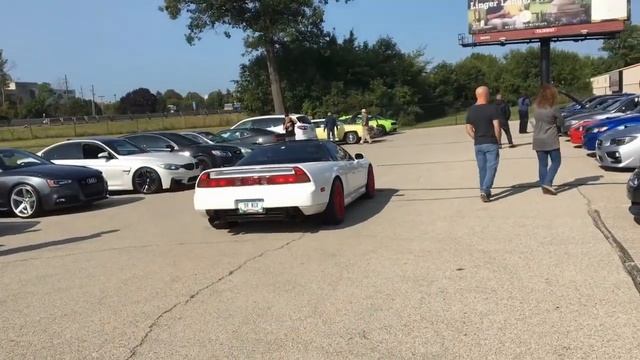 Porsche 911R with INSANE exhaust! смотреть онлайн