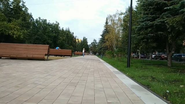 Нижний Новгород, вид снизу. Юбилейный бульвар 12 - памятник Алексееву смотреть онлайн