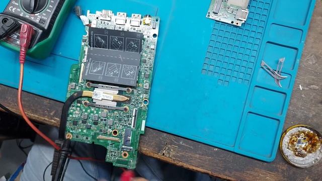 dell laptop charger light goes off when plugged in laptop | dell laptop adapter light turn off | смотреть онлайн