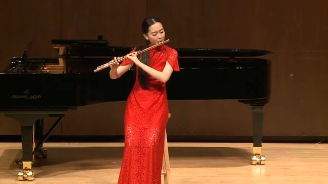 Flute and Drum under the Setting Sun by Mizi Tan смотреть онлайн