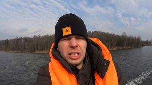 Лодка Звезда 360 «Китобой» под мелко-моторами.
