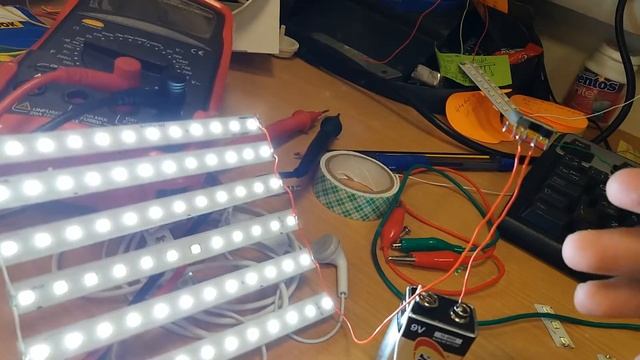 Simple Led's project from 9V Battery смотреть онлайн