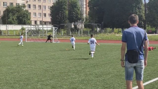 Чемпионат г.Сумы 2011 - 2012 г.г.Барса 2013 г.- КДЮСШ Сумы.2 т.01.08.2022 г. 2:1. смотреть онлайн