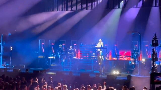 Pet Shop Boys | Dreamworld - The Greatest Hits Live | Royal Arena, Copenhagen 7.7.2023 смотреть онлайн