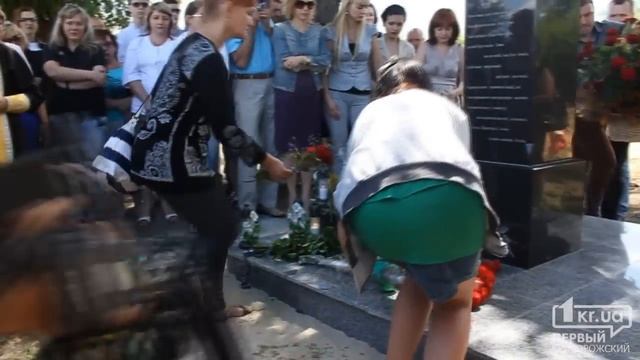 На месте гибели Кузьмы Скрябина открыли памятный знак | 1kr.ua смотреть онлайн