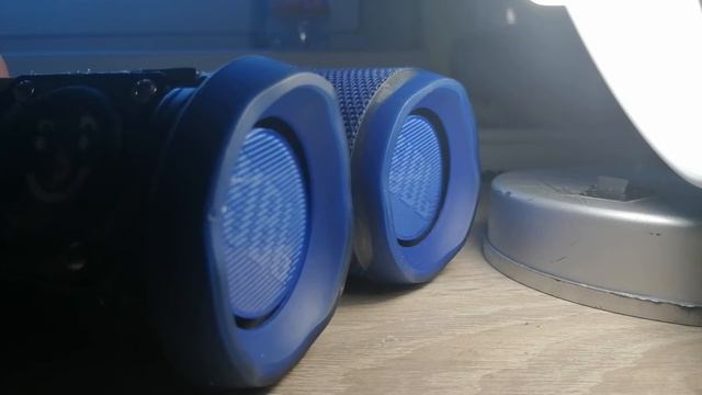 2x Jbl flip 4 Bass test (connect +) (65-75% volume) смотреть онлайн