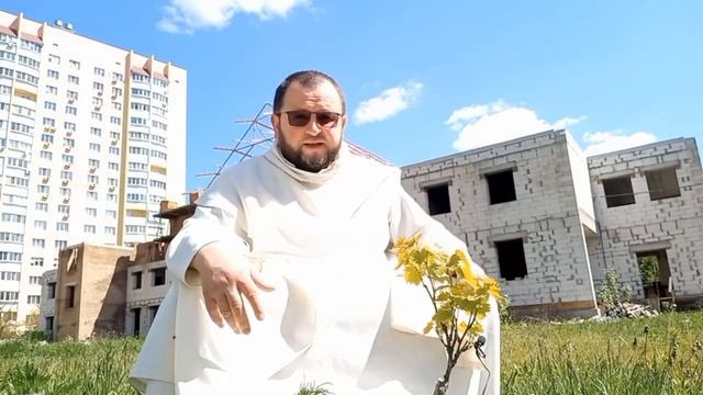 Навіщо обрізати виноградні вітки? Роздуми над відомим євангелієм про виноградну лозу смотреть онлайн