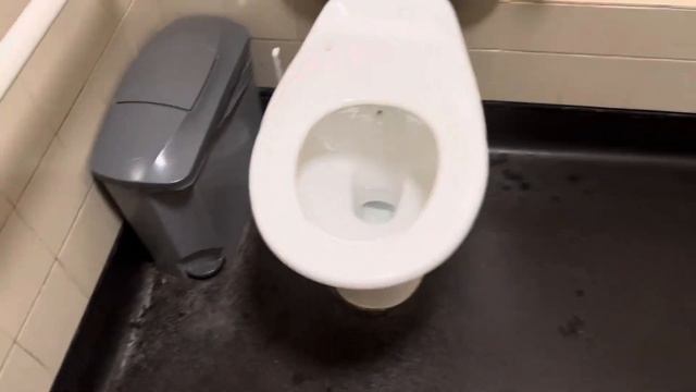 Costa Cafe Disabled смотреть онлайн