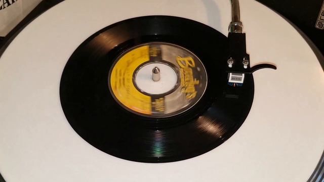 Bob Marley (as Bobby Martell) - One Cup Of Coffee смотреть онлайн