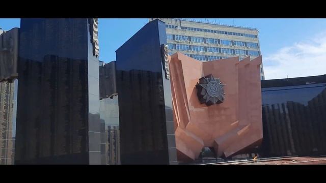 Площадь Славы, моя прогулка смотреть онлайн