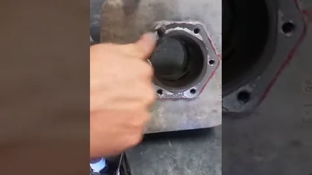 How to remove cylinder and case studs. смотреть онлайн
