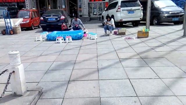 центральная площадь Сунька смотреть онлайн
