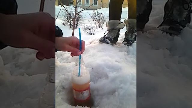 Что будет если сложить лимонад + ментос смотреть онлайн