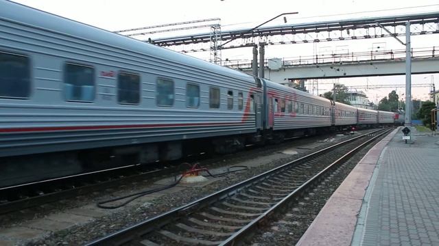 Отправление ЭП20-027 с поездом №11 Анапа — Москва смотреть онлайн