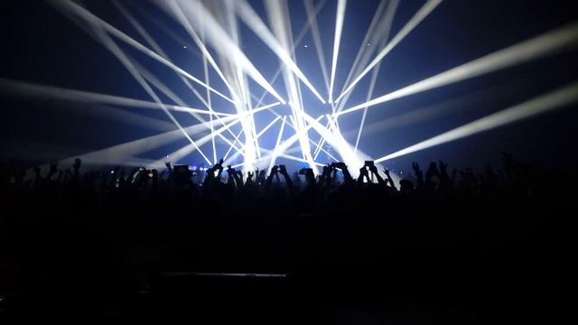Всем The Prodigy - No Good (Stadium Live, День 2, Москва, 17.03.2018) смотреть онлайн