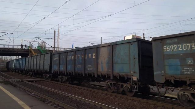 6.11.2021. 'ВЛ80С-2527' и 'ВЛ80С-2322' с грузовым. смотреть онлайн