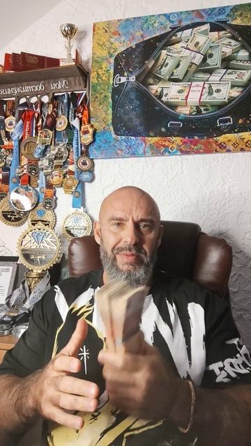 Сохраните и приумножайте деньги #деньги #мышление #финансоваяграмотность #успех #делайденьги смотреть онлайн