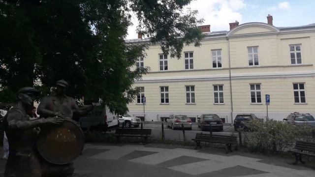 Старинный район Прага в Варшаве смотреть онлайн