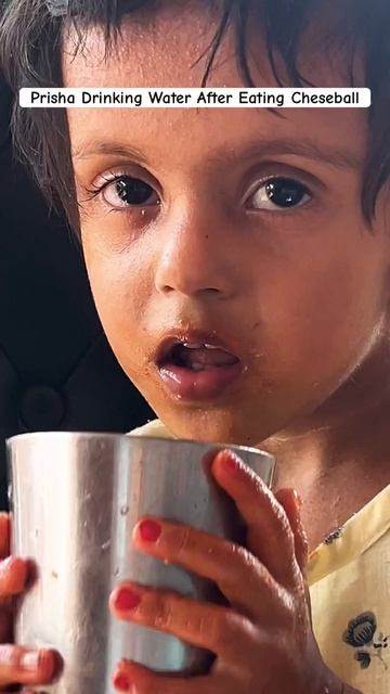Prisha Drinking Water 💦 #baralfamily #Prisha #krisshkale #Lakeside #Pokhara #Nepal 😊🙏🇳🇵 смотреть онлайн