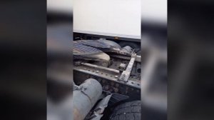 Как смазывают седло тягача на сервисе?