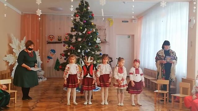 Щедрий вечір, добрий вечір! Логопедична група смотреть онлайн