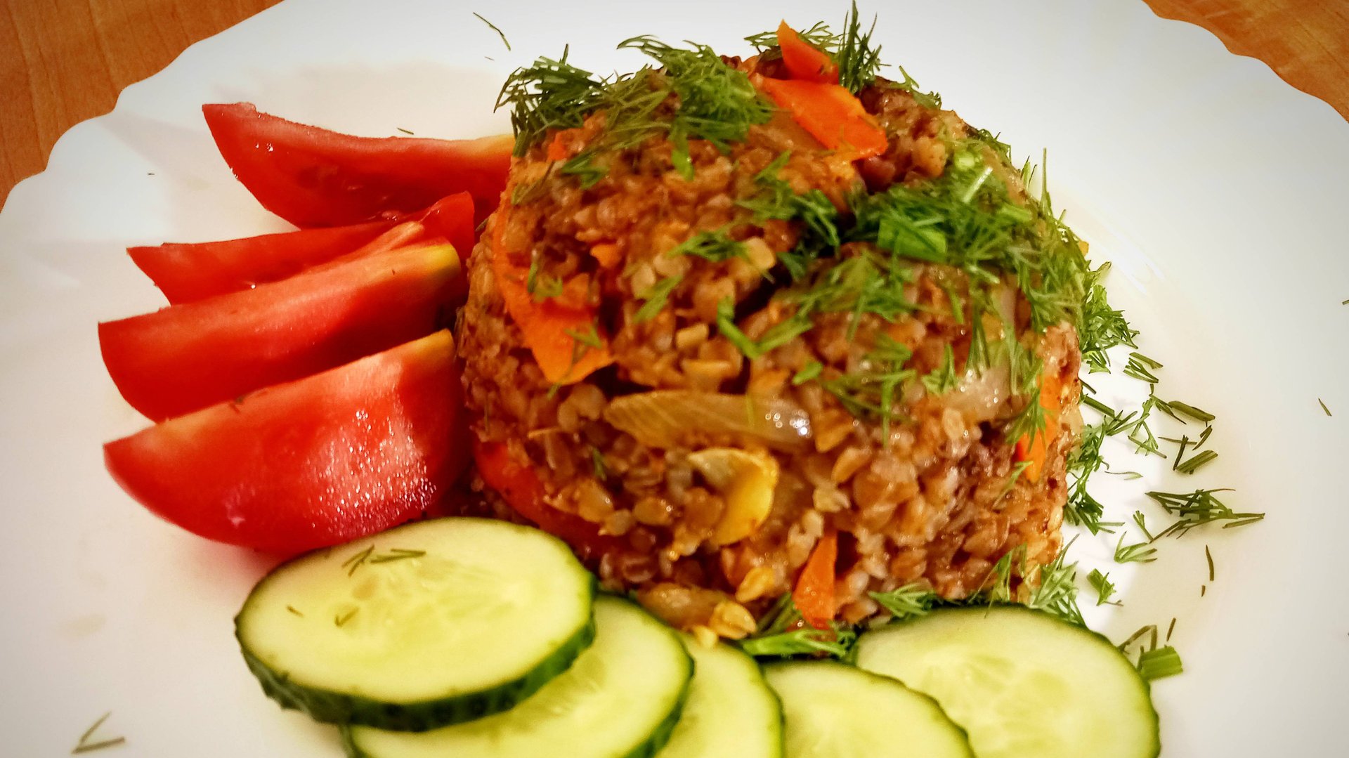 Рецепт плова из гречки или же "Гречка по купечески" смотреть онлайн