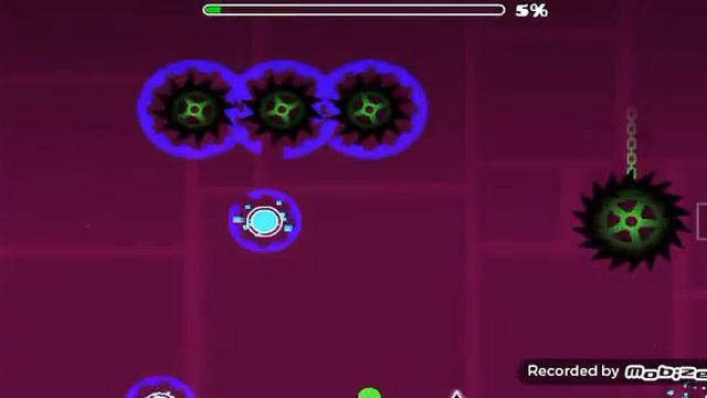 Играю в "Geometry dash" Бомбит планик гавно!😠 смотреть онлайн