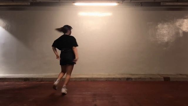 EVERGLOW (에버글로우) - PIRATE (SHORT DANCE COVER) смотреть онлайн