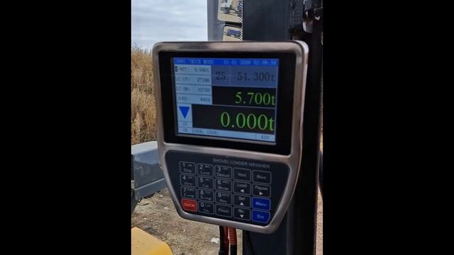 Установка и калибровка весов на фронтальный погрузчик смотреть онлайн