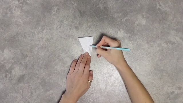 Как вырезать снежинку из бумаги смотреть онлайн