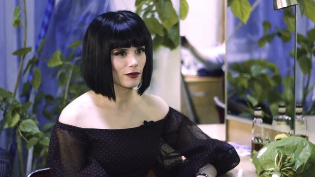 СОЛА МОНОВА / ДЕСЯТЬДЕСЯТЬ смотреть онлайн