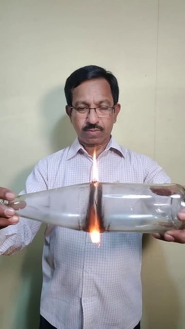How to cut Glass Bottle Easy way #science #experiment смотреть онлайн