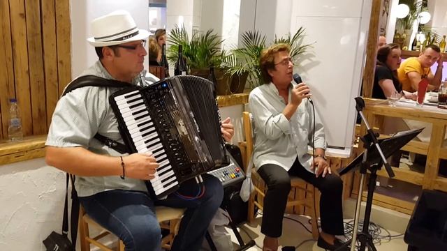 DELILAH LIVE IN RHODOS CASA ITALIA RESTAURANT смотреть онлайн