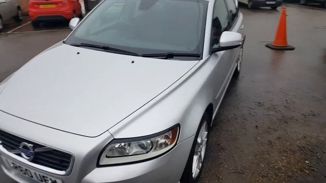 2010 60 Volvo V50 1.6D SE Drive 5dr смотреть онлайн