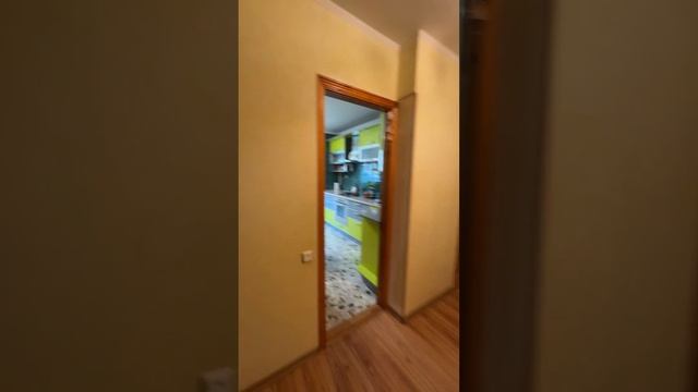 Продам 3-комнатную квартиру на Таирова , пр.Маршала Жукова, р-н сквера с бюветом. 2/10 эт., 80 кв.м смотреть онлайн