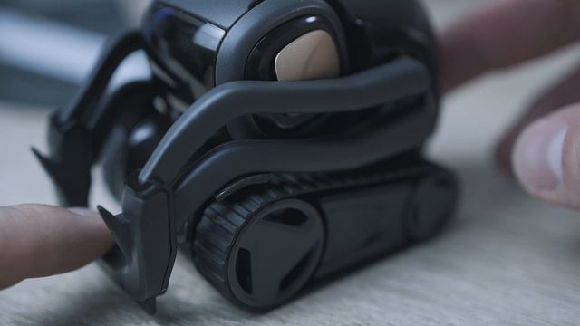 Anki Vector | Hack To Make Him Quieter | Fixing Problems | Customising Vector Robot [4K]