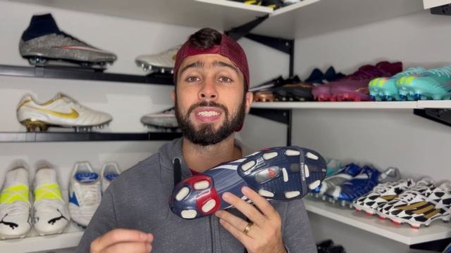 A MELHOR PREDATOR FOI A POWERSWERVE? - Analise Adidas Predator Powerswerve FG смотреть онлайн