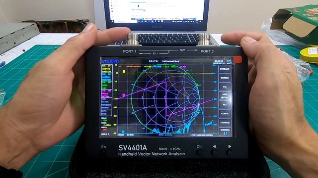 แกะกล่องลองเปิดเครื่อง SV4401A Handheld Network Analyzer 4.4 GHz.