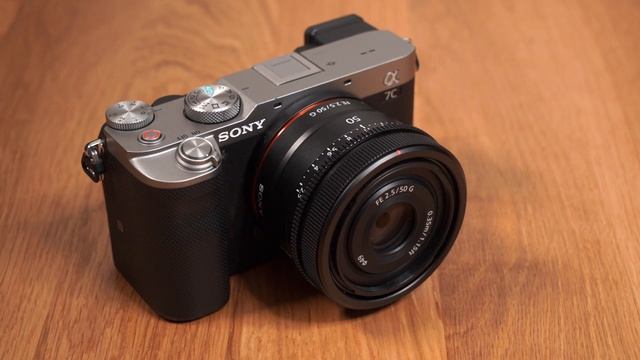 Sony Compact Prime Lenses | First Look | Jessops смотреть онлайн