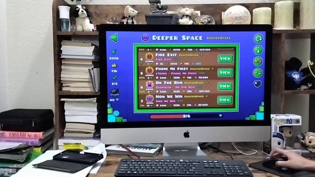 Geometry Dash Deeper Space (Phone Me First, On The Run, How We Win, and Space Invaders) смотреть онлайн