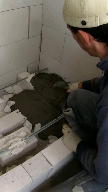 Строю дом на две студии! Заканчиваю санузлы смотреть онлайн