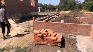 Детальное строительство кирпичного дома